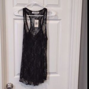 Lace tank camisole read description